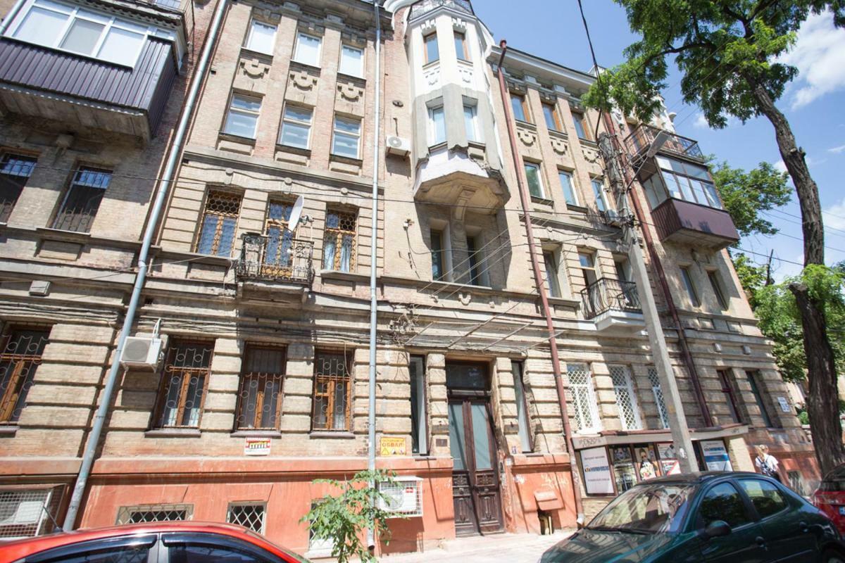 Apartment In The Center Of Kharkiv Eksteriør billede